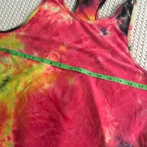 Vogo woman's large tank top, bright color tie dye